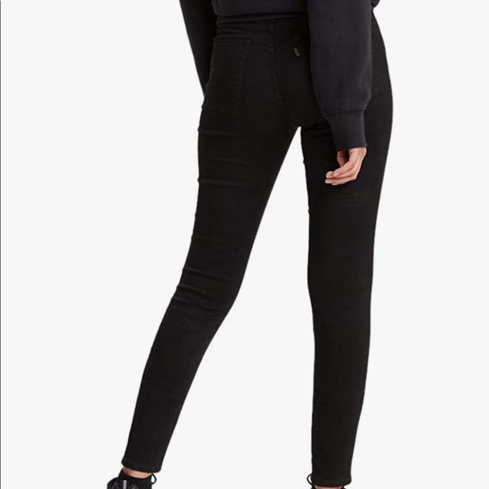 Levi’s woman’s plus size 721 high-rise skinny Jeans. NWT. Size 26 - Picture 4 of 7